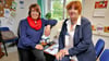  Melitta Simon und Rita Baseler (von links) sind die Ansprechpartnerinnen im neuen „Mansfeld Treff“ im Gebäude der Tourist-Information. 