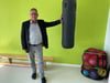 Manchmal komme in der Tagesklinik Gommern auch der Boxsack zum Einsatz, so Oberarzt Dr. Manfred Nilius