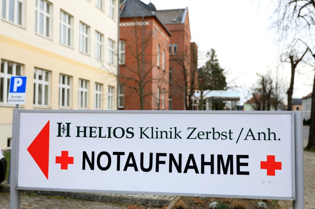 Wie geht es weiter für die Beschäftigten der Klinik? (Archivbild)