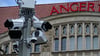 Nach langer Verzögerung wegen datenschutzrechtlichen Bedenken geht die Videoüberwachung auf dem Erfurter Anger nun in Betrieb. (Archivbild)