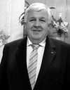 Kees de Vries ist am 13. Oktober 2025 im Alter von 70 Jahren gestorben.