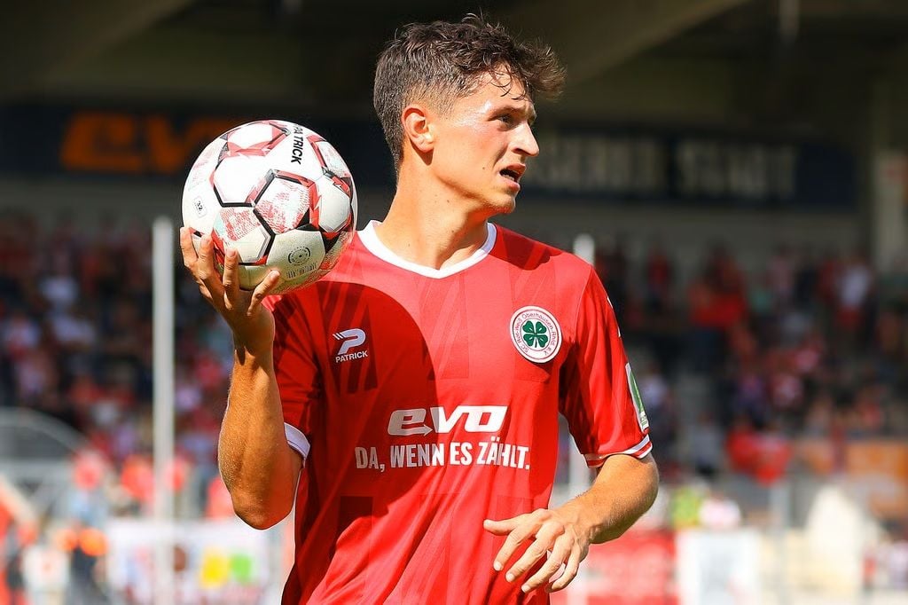 Lucas Halangk ist bei Rot-Weiß Oberhausen gesetzt.