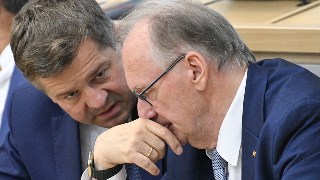 Die AfD erreicht in Sachsen-Anhalt laut Insa-Umfrage einen Rekordwert von 40 Prozent. Für die CDU wird eine Regierungsbildung ohne AfD zunehmend schwieriger. (Archivbild)