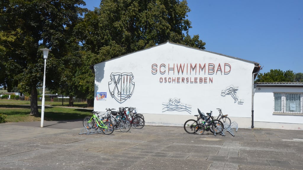 Im Juni kamen viele Besucher ins Freibad Oschersleben.