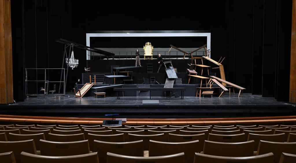 Wer ins Theater oder in die Oper geht, muss mehr bezahlen. (Archivbild)
