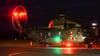 Ein CH-53 Transporthubschrauber kurz vor dem Start zu einem Nachtflug auf dem Flugplatz Holzdorf.