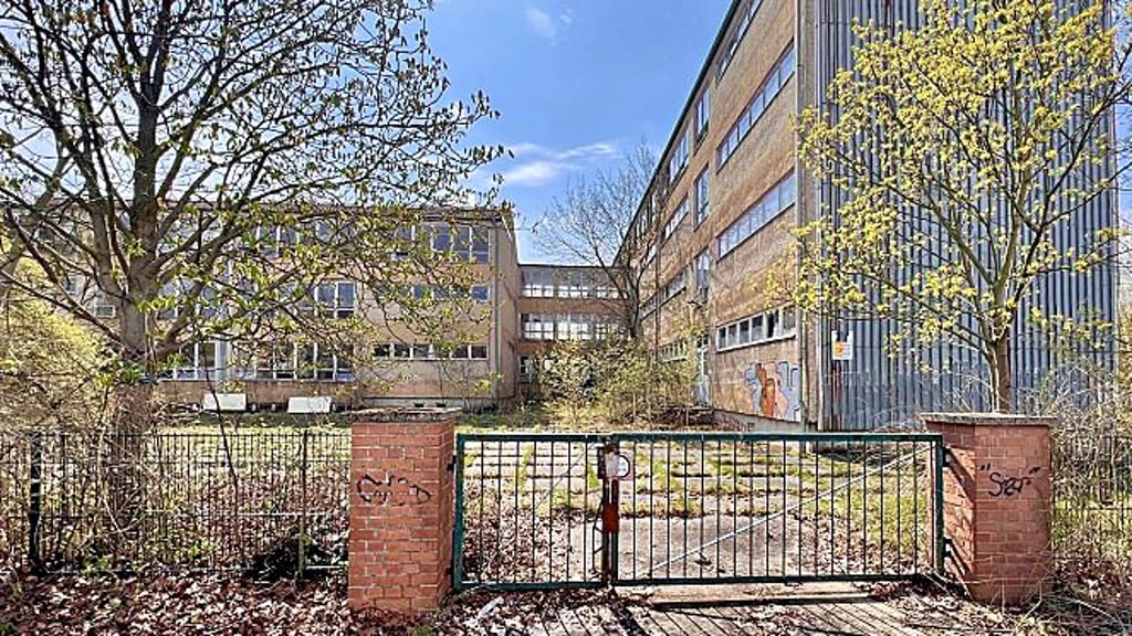 Die ehemalige Schule in der Bernburger Straße