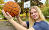 Ronja Meixner ist in Peißen aufgewachsen. Obwohl sie erst seit drei Jahren Basketball spielt, ist die 1,90 Meter große Defense-Spezialistin in der Junioren-Bundesliga eine der Leistungsträgerinnen ihres Teams.