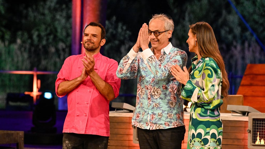 Christian Rach (Mitte) zusammen mit Steffen Henssler und Laura Wontorra. Nach Reiner Calmund steigt mit Rach nun der zweite langjährige Juror der Sendung "Grill den Henssler" aus.