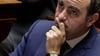 Premier Lecornu hat die Misstrauensvoten überstanden - die seit längerem andauernde politische Krise in Frankreich kann sich damit vorerst beruhigen.