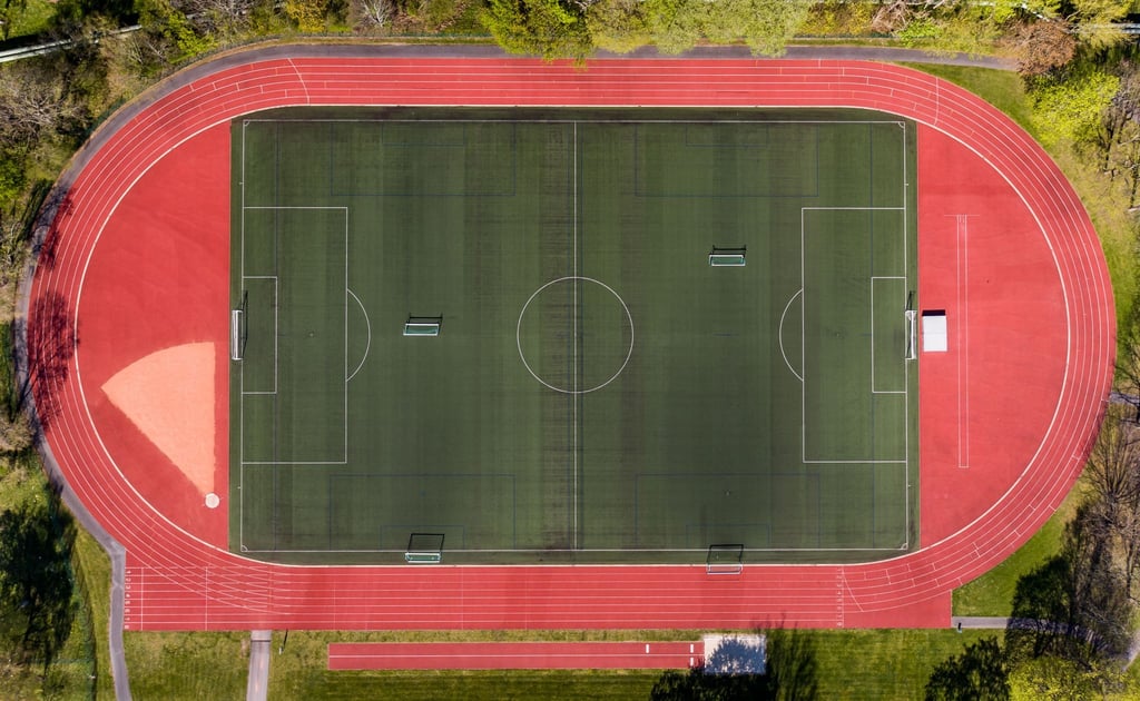 Niedersachsen will die Sportplätze gerade im ländlichen Raum modernisieren. (Symbolbild)