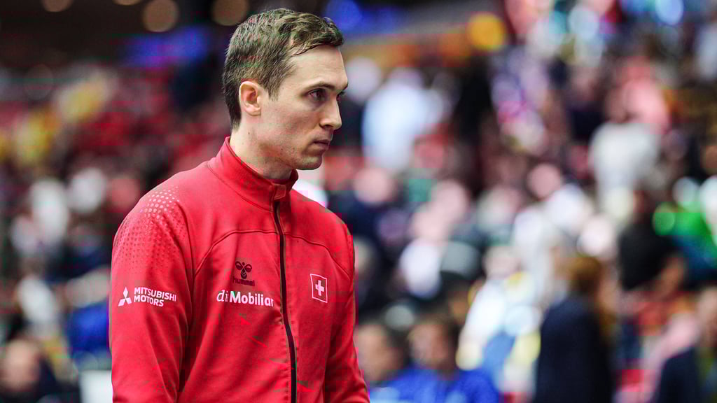 Nikola Portner gehört trotz seiner Sperre zum Schweizer Aufgebot. In den Partien gegen Kroatien darf der Torwart aber nicht zum Einsatz kommen.
