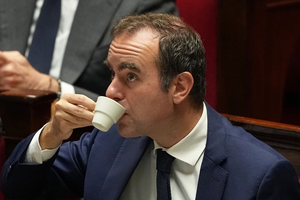 Die beiden Misstrauensanträge gegen die Regierung von Premier Lecornu sind gescheitert.