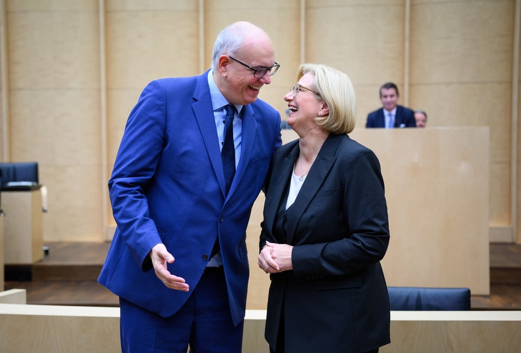 Andreas Bovenschulte wird die Nachfolge von Anke Rehlinger (beide SPD) antreten.