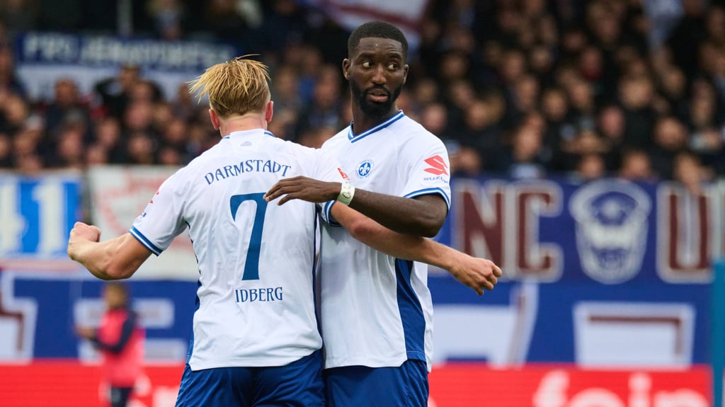 Patric Pfeiffer (rechts) freut sich auf das Wiedersehen mit dem 1. FC Magdeburg.