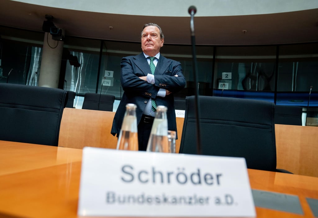Ex-Kanzler Gerhard Schröder soll per Video zugeschaltet werden. (Archivbild)