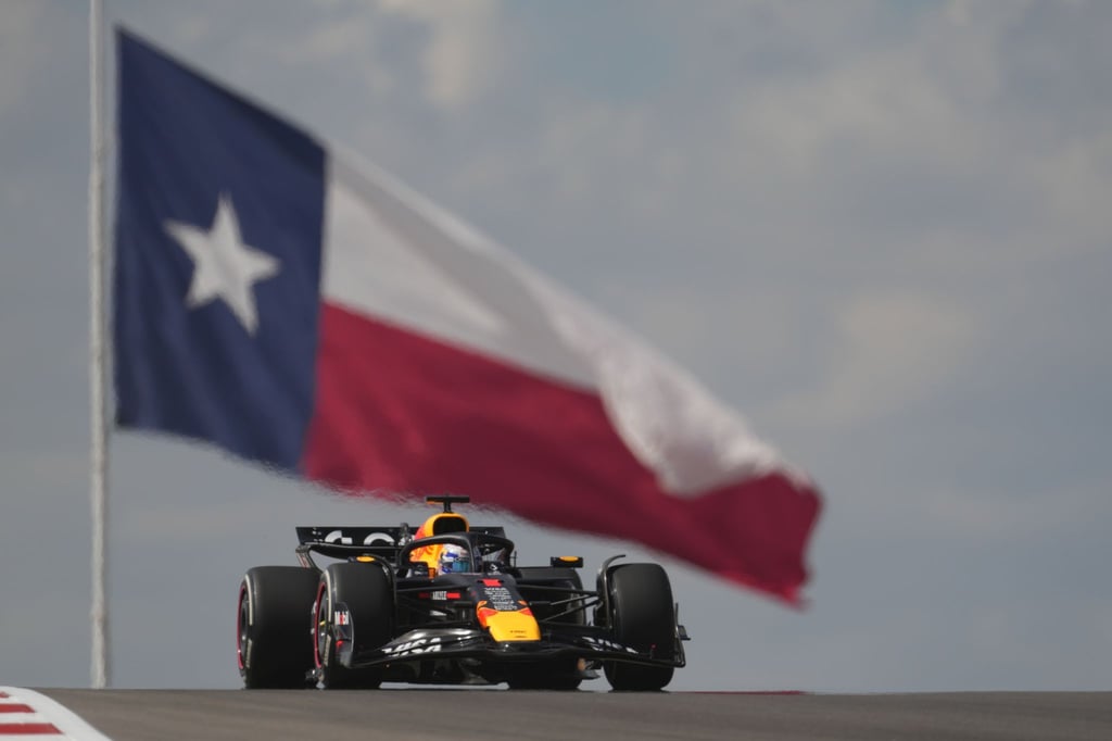 Platz fünf beim Warmfahren im heißen Texas für Max Verstappen.