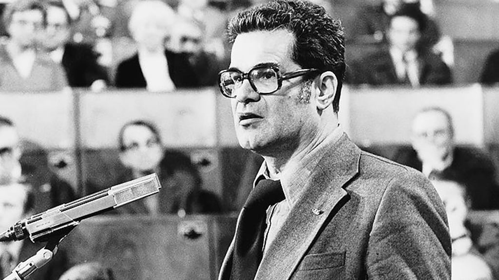 Konrad Wolf 1977 in der Ost-Berliner Akademie der Künste, deren Präsident er war.