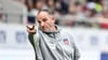 Hat gegen Werder wieder neue Offensiv-Optionen: Heidenheims Trainer Frank Schmidt. (Archivbild)