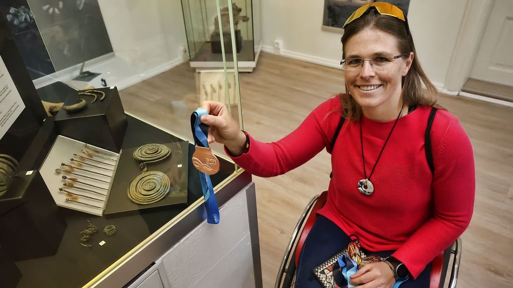 Reichlich Kupfer ist im Mansfeld-Museum zu sehen. Auch die Bronze-Medaille, die Anja Adler bei den diesjährigen Weltmeisterschaften in Mailand gewann, enthält Kupfer.