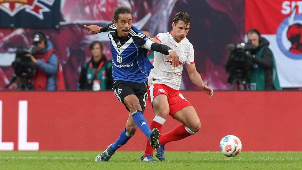 Legendenduell: Yussuf Poulsen spielte zum ersten Mal in der Bundesliga gegen Willi Orban.