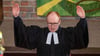 Vikar Tim Trabe leitete den Familiengottesdienst, mit dem am Sonntag des toten Fabian aus Güstrow gedacht wurde.