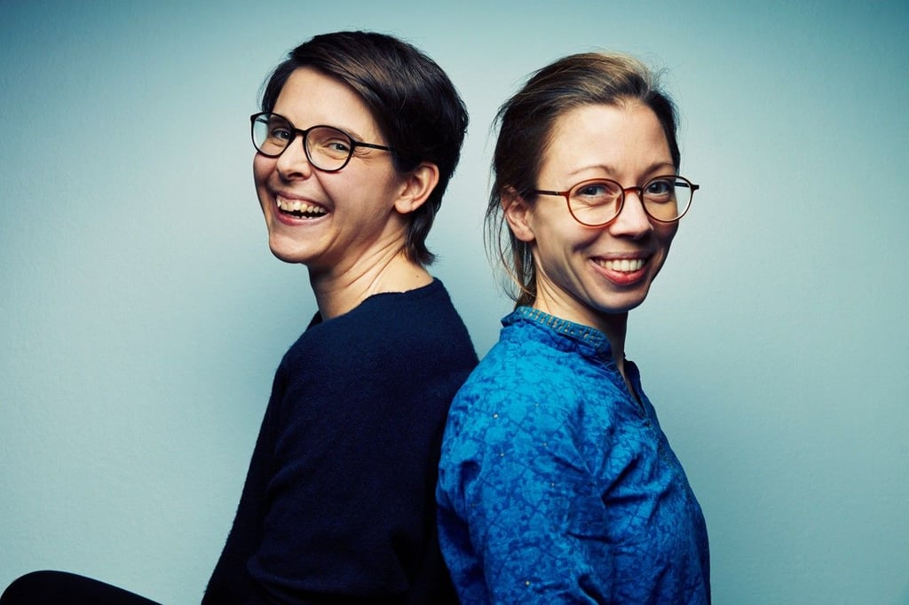 Die Berlinerin Christine Wagner (re.) lebt eine Co-Elternschaft. Nach ihrer eigenen Reise zum Wunschkind hat sie mit ihrer früheren Partnerin die Plattform Familyship gegründet.