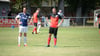 Dennis Wesemann (r.) spielt weiterhin in der Fußball-Kreisoberliga für Eintracht Gladau.