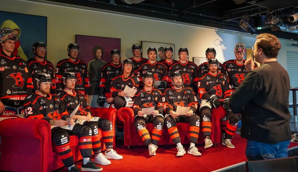 Für eine ganz besondere Aktion arbeiten die Saale Bulls mit den Bühnen Halle zusammen.