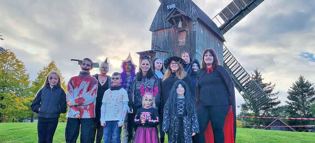 An der Mühle in Grieben geht es an Halloween wieder ganz schön gruselig zu.