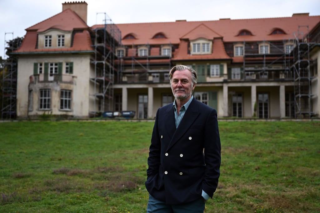 Stefan Peter hat die Siemens-Villa in einer Zwangsversteigerung erworben.