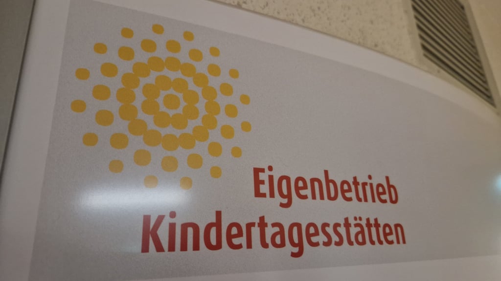 Rund um den Eigenbetrieb Kita Halle soll es Unstimmigkeiten geben.