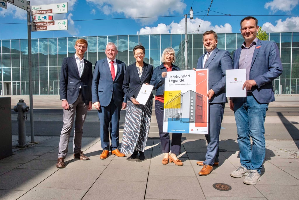 Tourismusminister Sven Schulze hatte im Sommer den Fördermittelbescheid übergeben. Doch nun ist klar: Das Geld wird nicht genutzt.