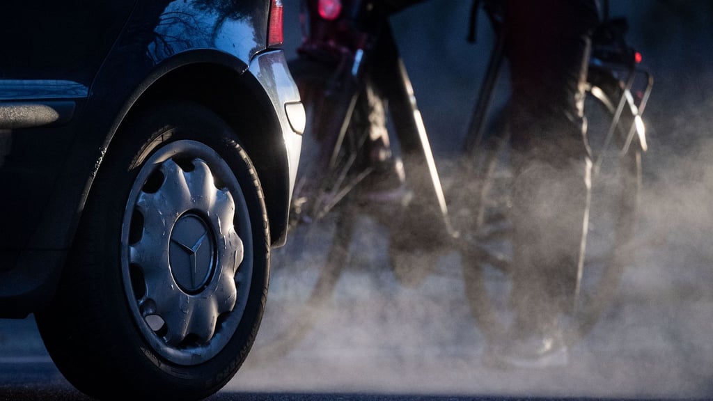 Ab 2027 soll das europäische Emissionshandelssystem auch auf den Verkehr ausgeweitet werden.