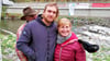 Lennard Tuchscherer besucht mit seinen Eltern Kathi und Thomas Tuchscherer die Wildwasser-Strecke in Haynsburg und beobachtet die German Masters. 