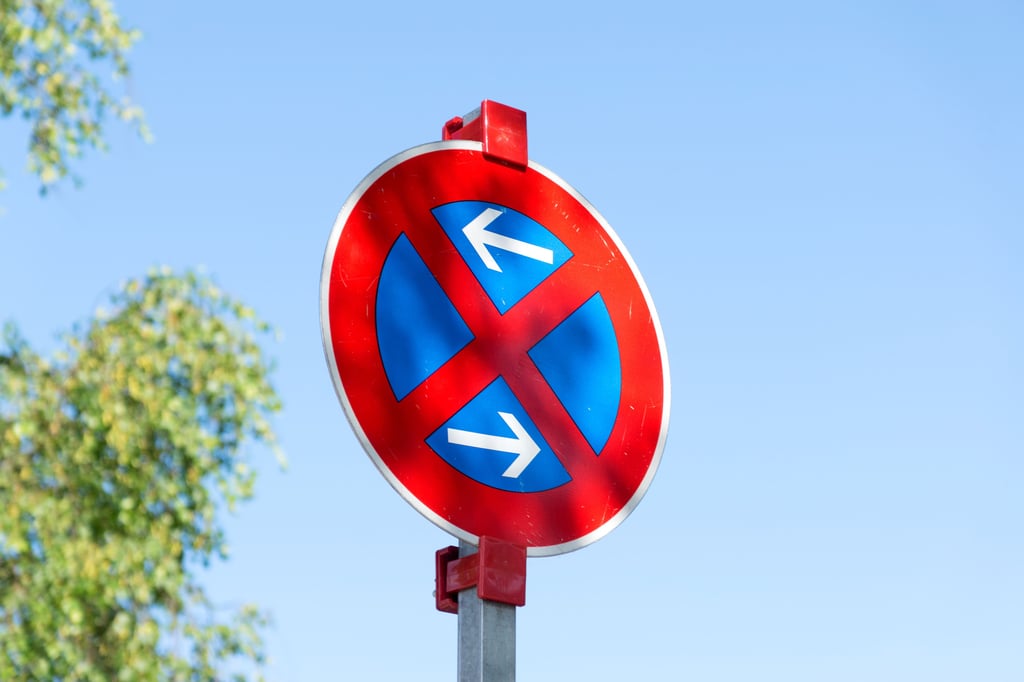Ein Anwohner hat sich in Bitterfeld über einen Falschparker geärgert.