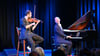 Christoph Reuter (r.) und Dominik Wagner werden mit dem Programm „Lucky Loop“ im Clack-Theater Wittenberg erwartet.