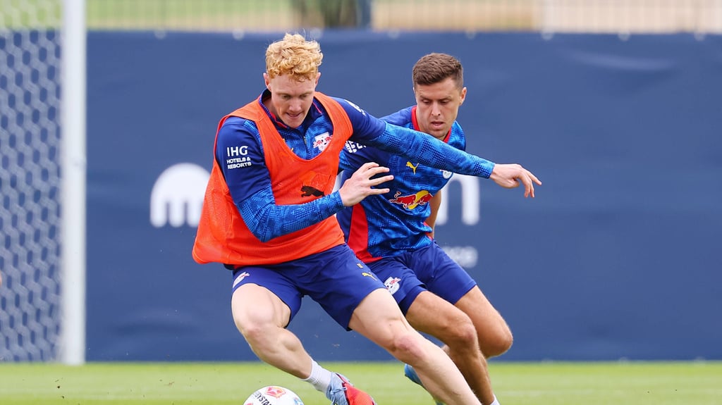 Nicolas Seiwald und Christoph Baumgartner im Training von RB Leipzig (Archiv).