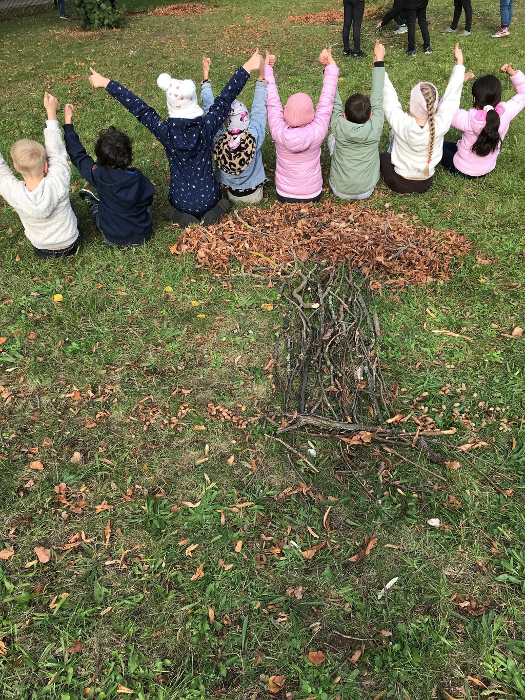 Entdeckertag im Wald für Grundschulkinder aus Burg und Genthin.