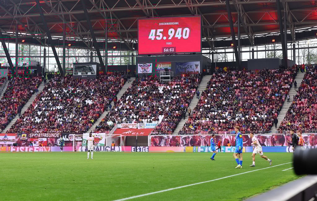 Manche Zuschauer von RB Leipzig konnten ihre Sitzplätze nicht finden.