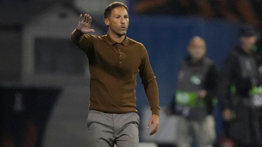 Trainer Domenico Tedesco steht mit Fenerbahce vor einem spannenden Spiel gegen Stuttgart. (Archivbild)