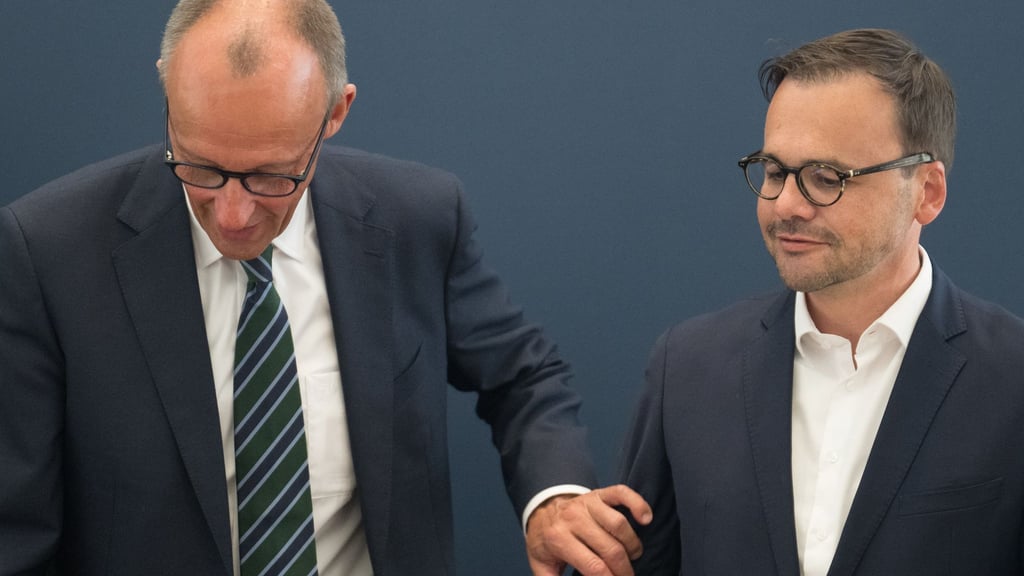 Brandenburgs CDU-Fraktions- und Landeschef Jan Redmann sieht Kanzler Friedrich Merz mit seiner umstrittenen Äußerung zum Stadtbild bewusst missverstanden. (Archivbild)