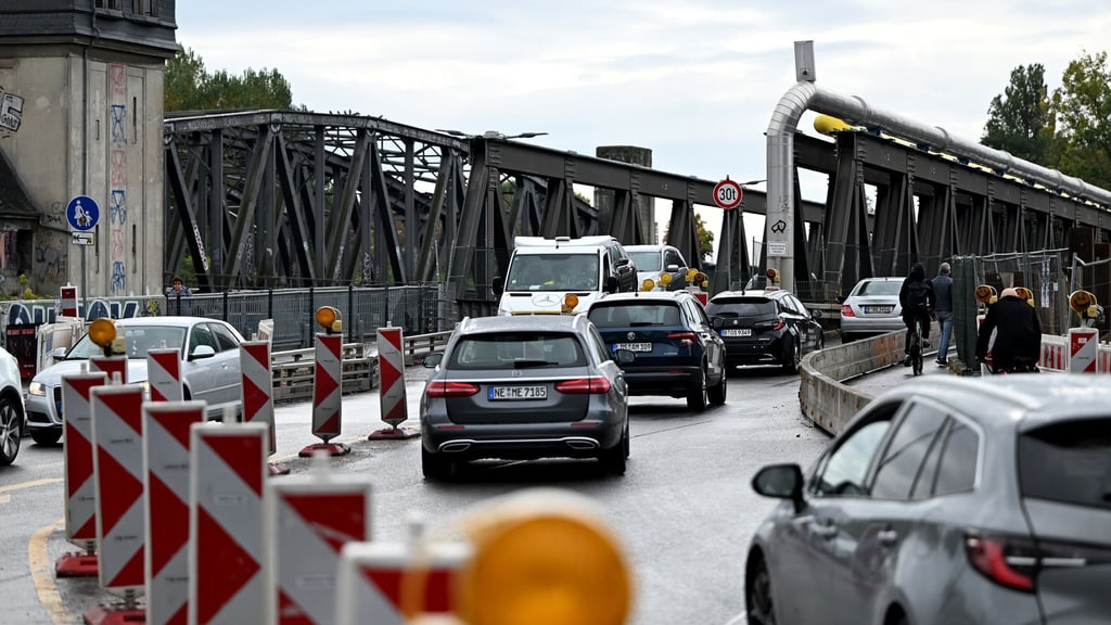 Die Baustelle Elsenbrücke ist ein Nadelöhr zwischen Treptow und Friedrichshain.