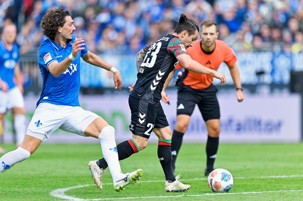 Auf aufgrund Magdeburgs Punkt in Darmstadt soll das aktuelle Trainerduo die Mannschaft weiter führen.