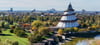 Der Jahrtausendturm im Elbauenpark Magdeburg. Für den Besuch des Parkgeländes ist bald mehr zu zahlen. 