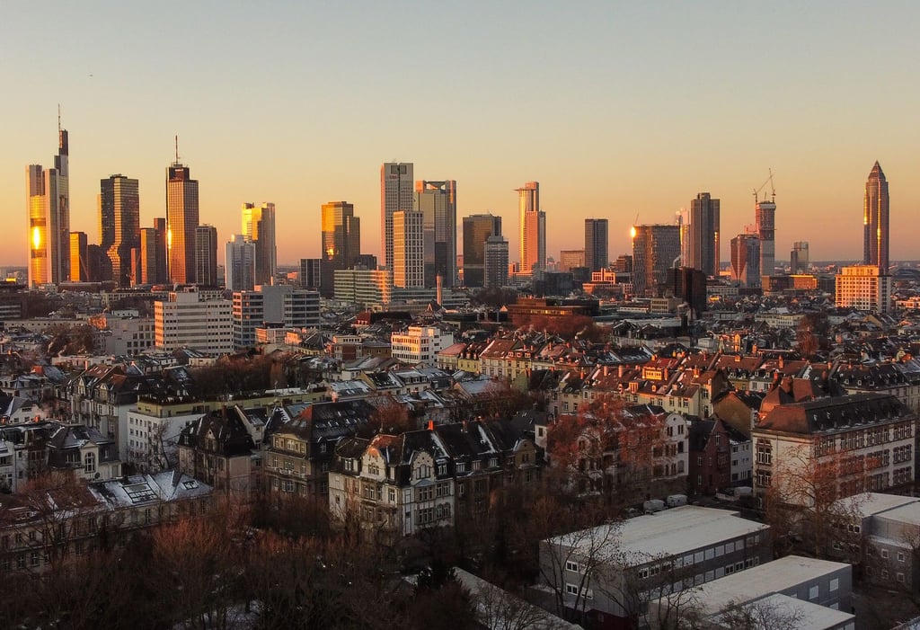 Finanzplatz Frankfurt: In den Cum-Ex-Steuerskandal sind zahlreiche Banken verstrickt (Archivbild)