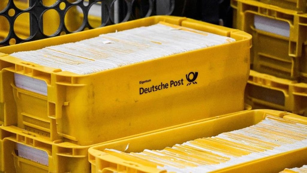 Die Deutsche Post betreibt kaum noch eigene Filialen. Sie sind deshalb auf Partner angewiesen. So auch in Salzmünde.