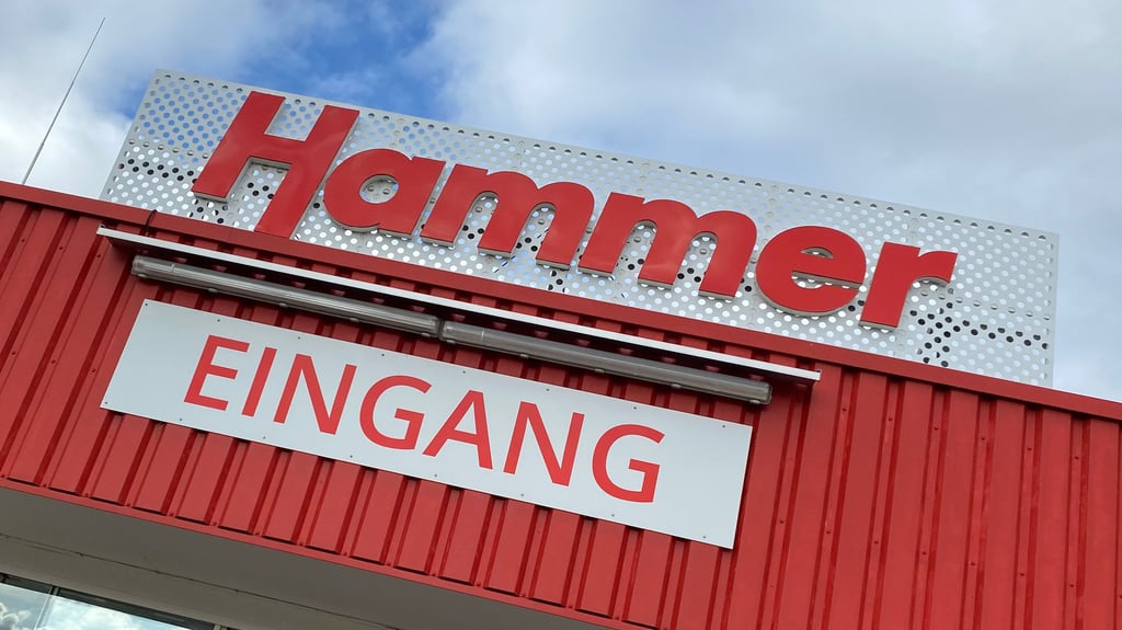 Nach der Insolvenz von Hammer werden bundesweit Filialen geschlossen. Betrifft das auch die in Wernigerode?