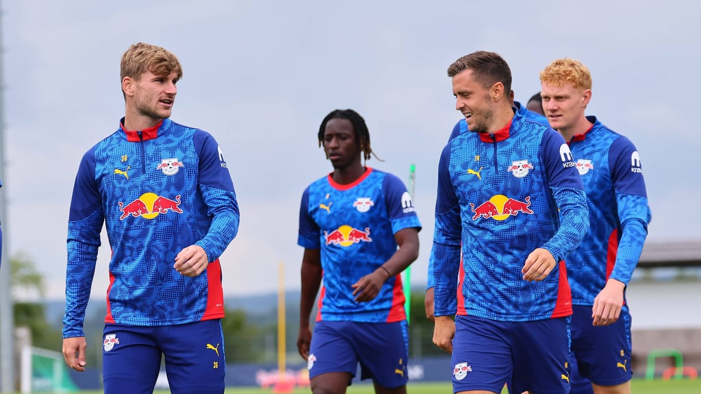 Timo Werner (l.) und Amadou Haidara (2.v.l.) dürfen RB im Winter verlassen.