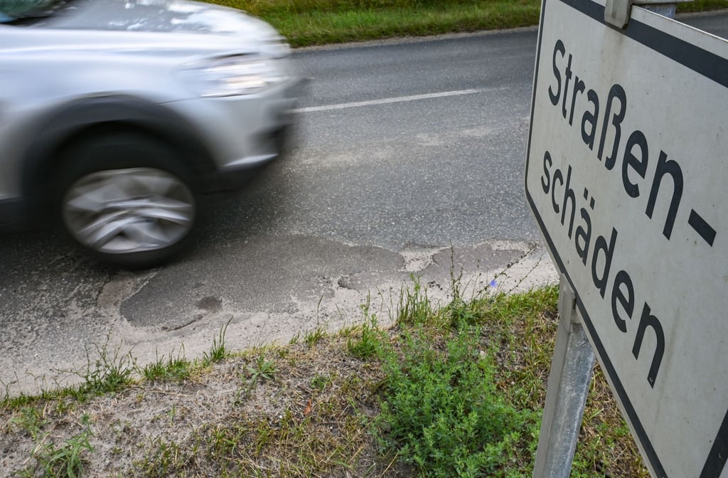 In Brandenburg sollen die ersten Mittel aus dem Sondervermögen für Infrastruktur möglichst bald ausgezahlt werden. (Archivbild)